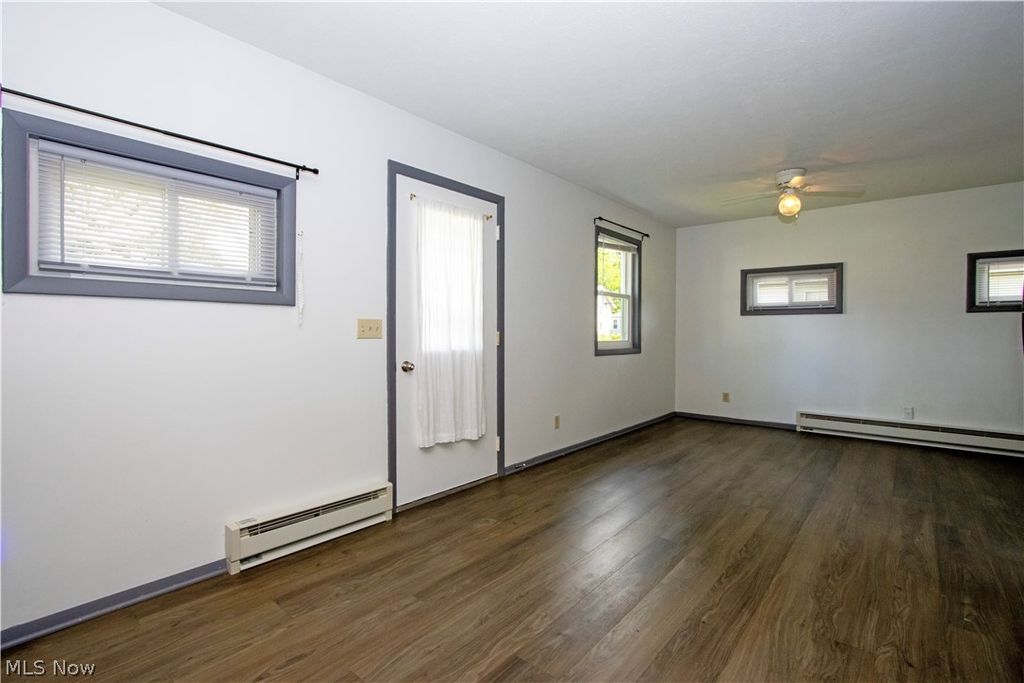 Photo of 912 Jefferson Street, Orrville, OH 44667 (MLS # 5211342)