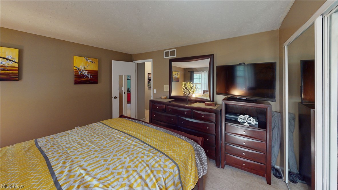 Silver Lake Little Farms - Residential