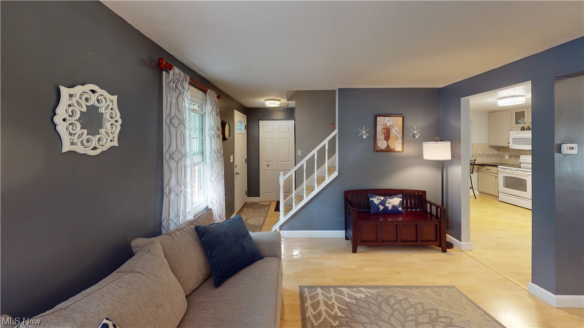 Silver Lake Little Farms - Residential