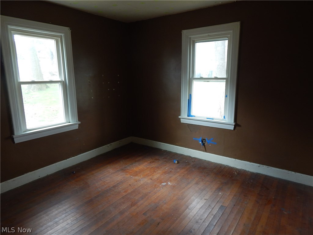 Falls Acres - Residential