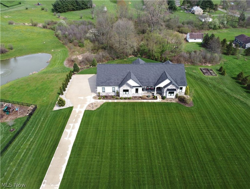 Photo of 298 Blakeslee Boulevard, Medina, OH 44256 (MLS # 5201493)