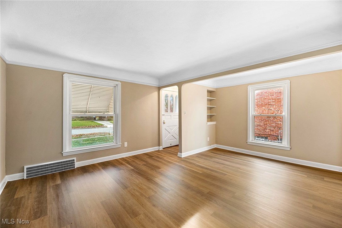 Bungalow 04 - Residential