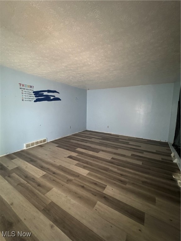 North Woods Estate - Residential