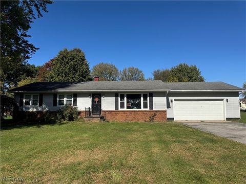 Homes For Sale - 3241 Forest Drive<br/> Ashtabula County, North Kingsville, OH 44030