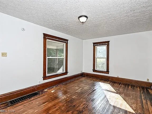 Colewood - Residential Lease