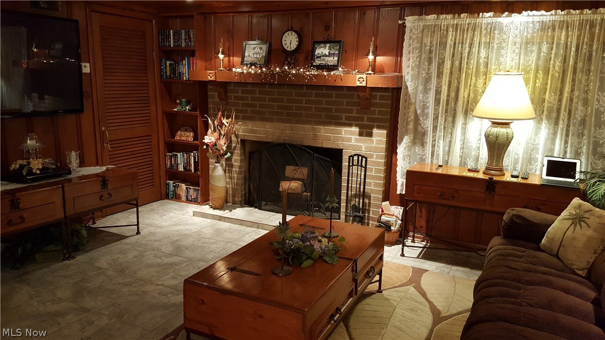 Tappan Lake - Residential