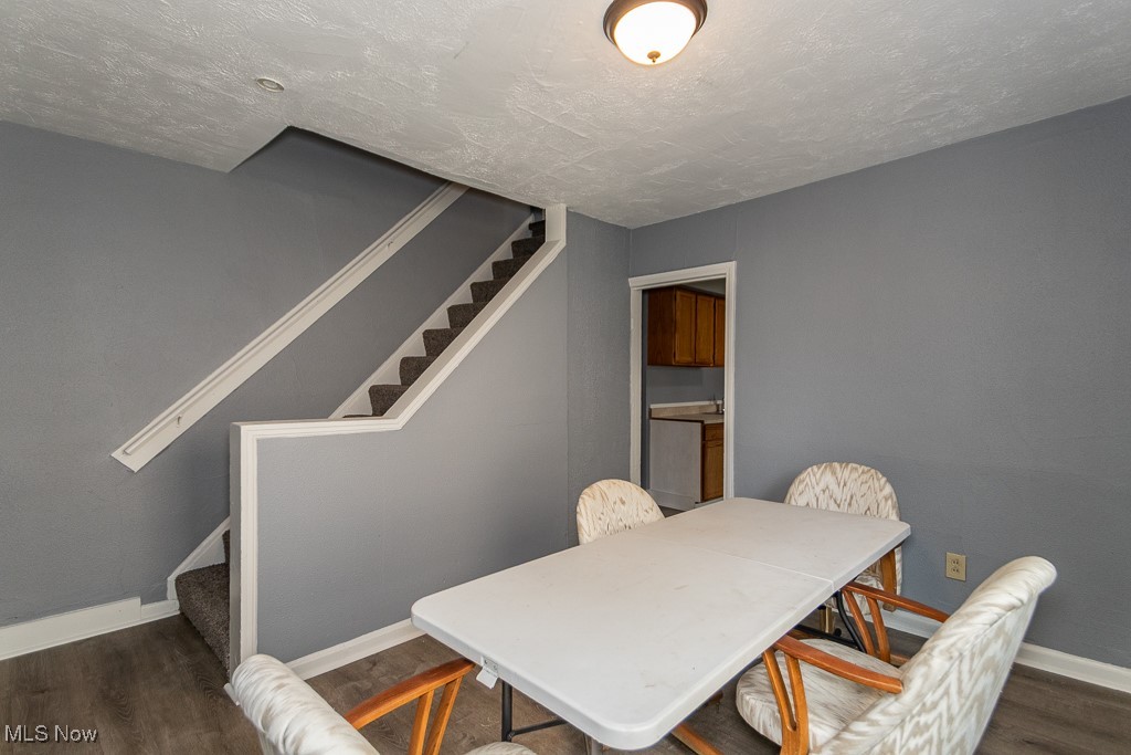 Skeele & Darieus - Residential Lease