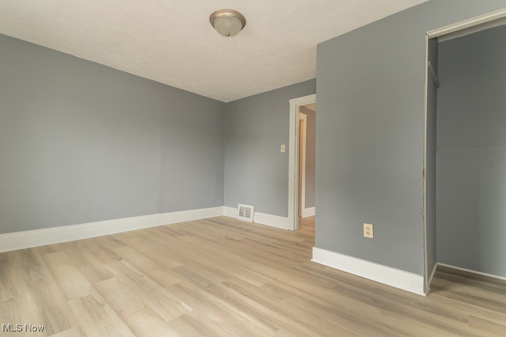 Skeele & Darieus - Residential Lease