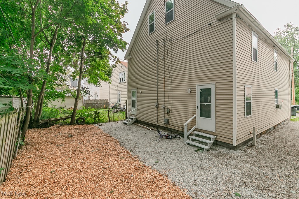 Skeele & Darieus - Residential Lease