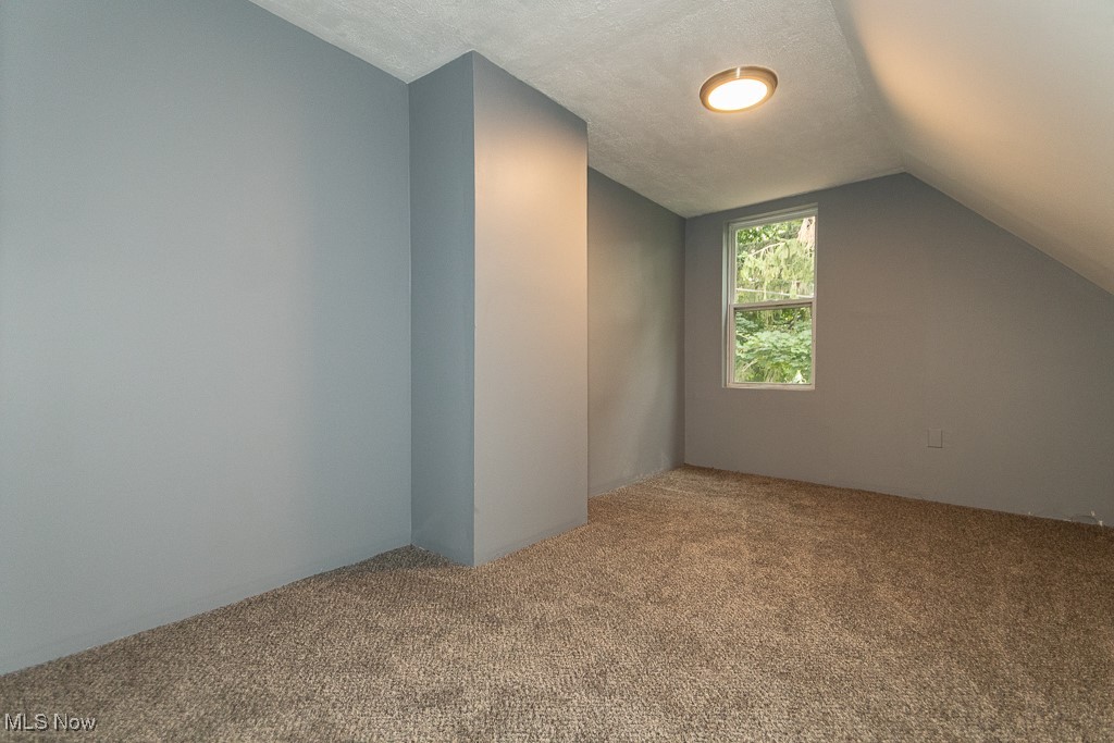 Skeele & Darieus - Residential Lease