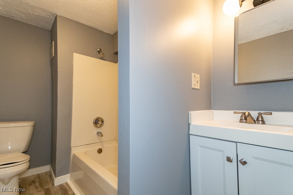 Skeele & Darieus - Residential Lease