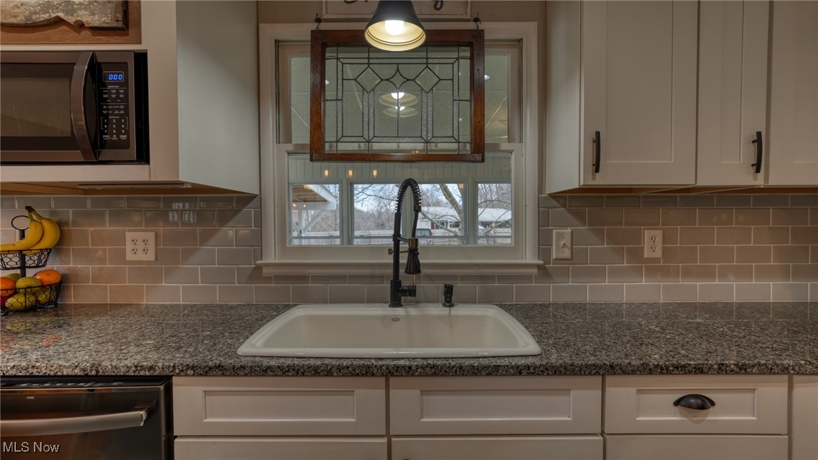 5631 Dogwood Lane, Cambridge, Ohio image 32