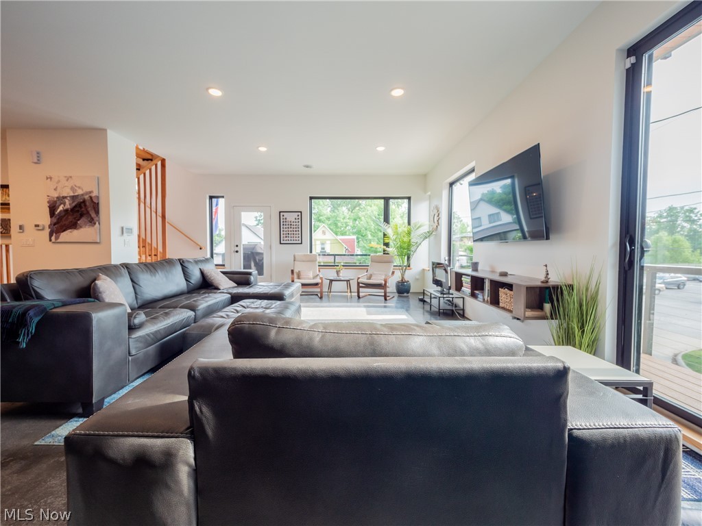 Duck Island - Residential