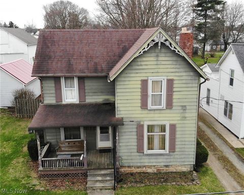 Homes For Sale - 74 E Whitney Avenue<br/> Richland County, Shelby, OH 44875