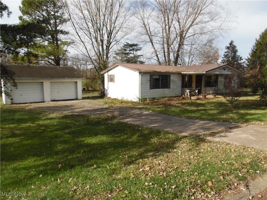 Auction terms - Public Auction, Wednesday January 8th.h 2025, at 4:00 pm Keelan McLeish, Auctioneer. Terms: 10% down non-refundable deposit day of sale, balance due within 30 days. Proof of funds for CASH sale and from lending institution or conventional loan approval letter must be presented at auction before the bid is accepted. Property sells with no warranties implied or expressed, sold AS IS condition. Buyer is responsible for any and all inspections prior to sale. Property sold with no contingencies. BUYER MUST BE PRESENT TO BID AND SIGN SALES CONTRACT, NO EXCEPTIONS. Announcements day of sale take precedent. All information is derived from sources to be accurate, but not guaranteed. Open house Thursday January 2nd, 3-4pm. Seller reserves the right to accept or reject any and all bids.