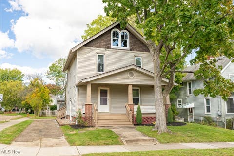 Photo for 217 Bachtel Street SE