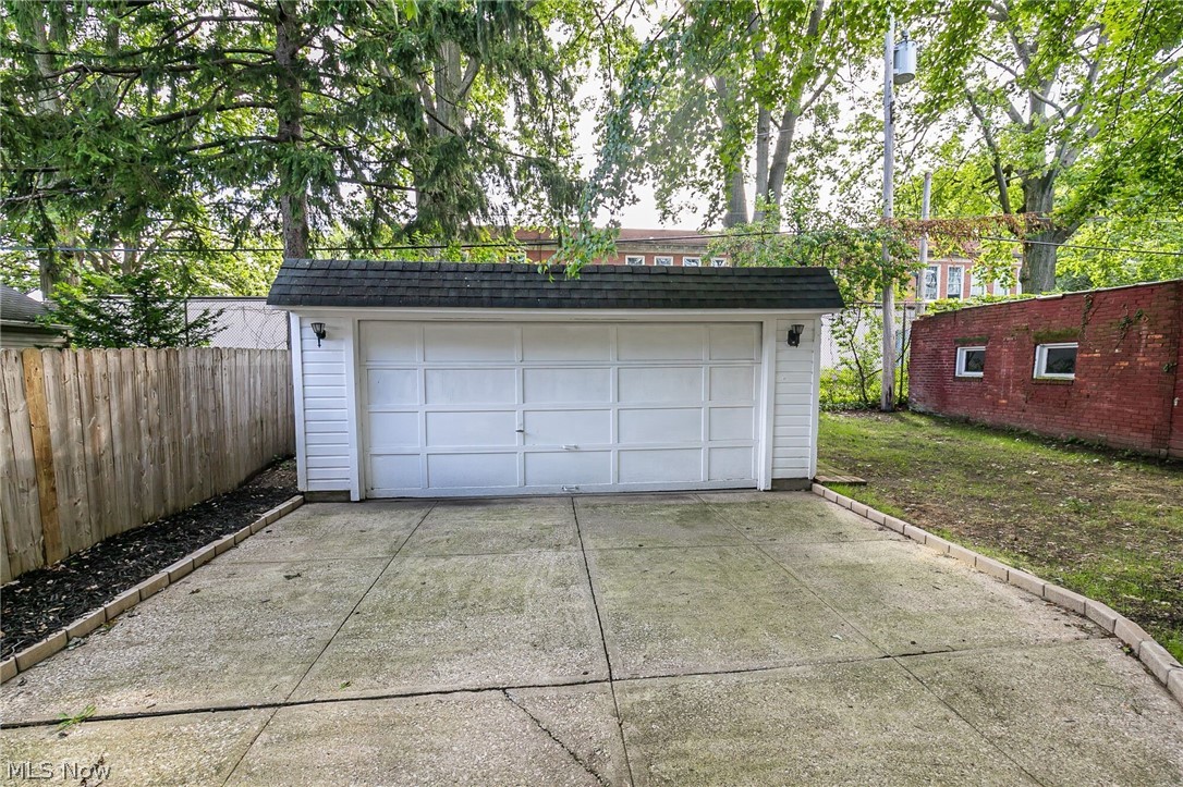 A.J. Heiber/Broadview Spg - Residential