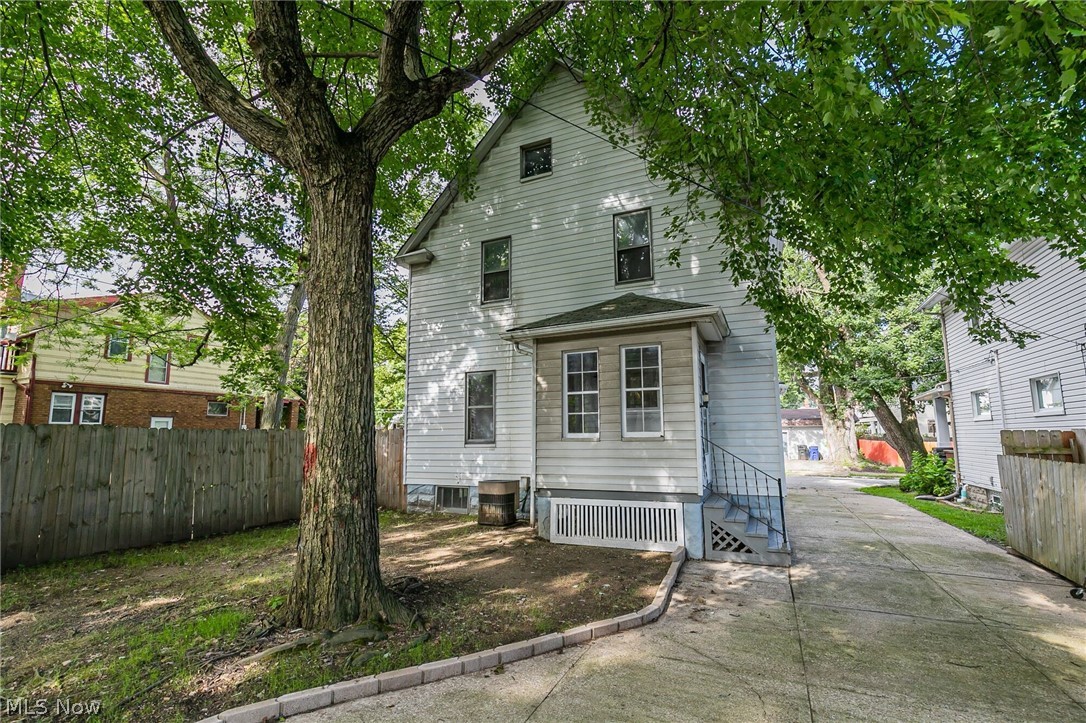 A.J. Heiber/Broadview Spg - Residential