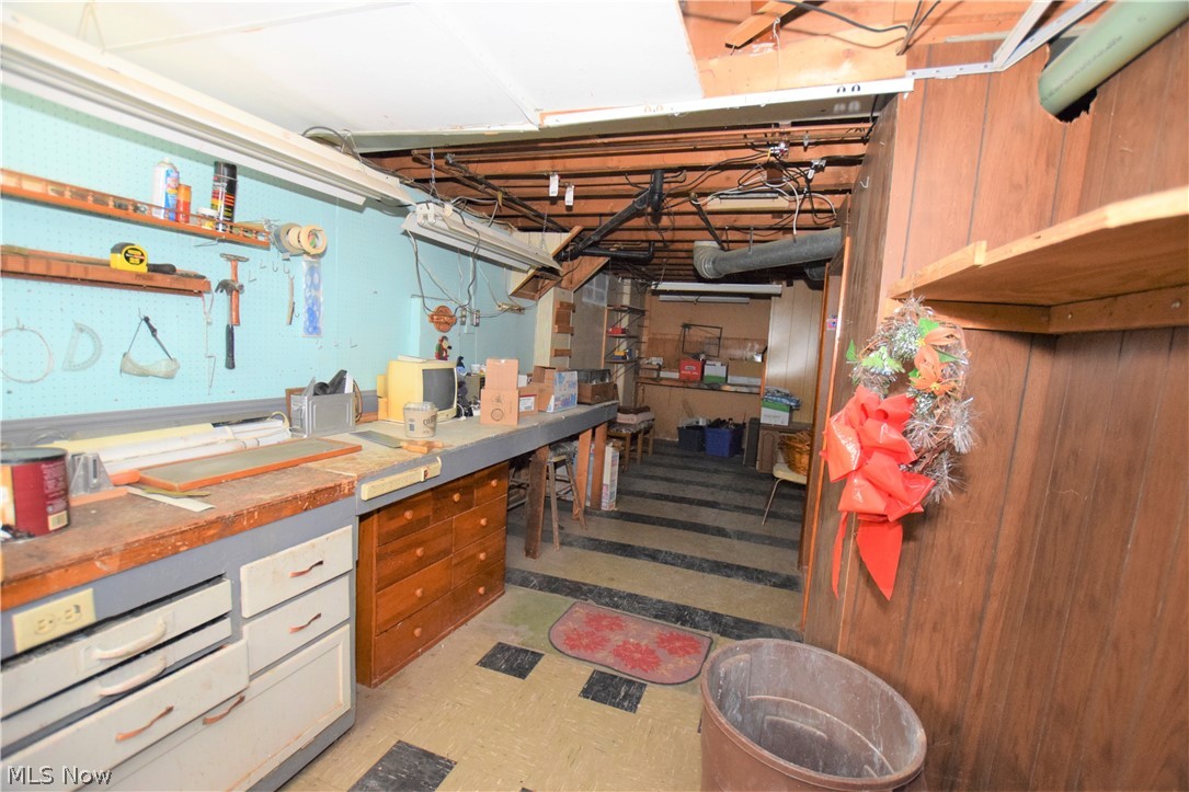 Lynn Acres - Residential