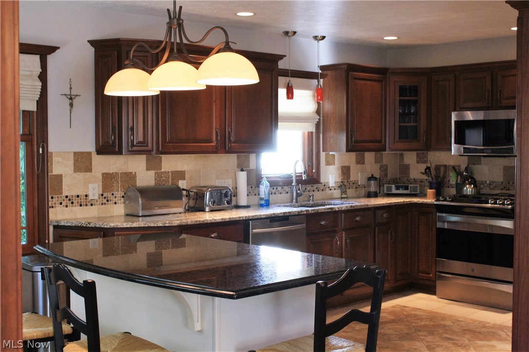 Curtis C Michell Inc Colahan D - Residential