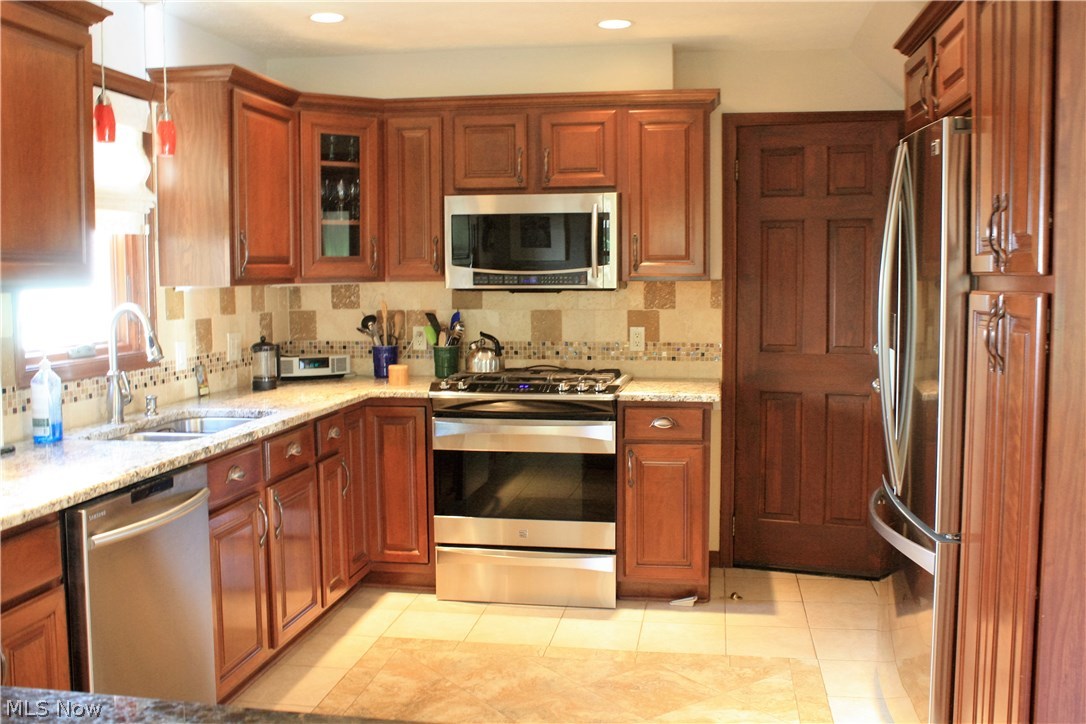 Curtis C Michell Inc Colahan D - Residential