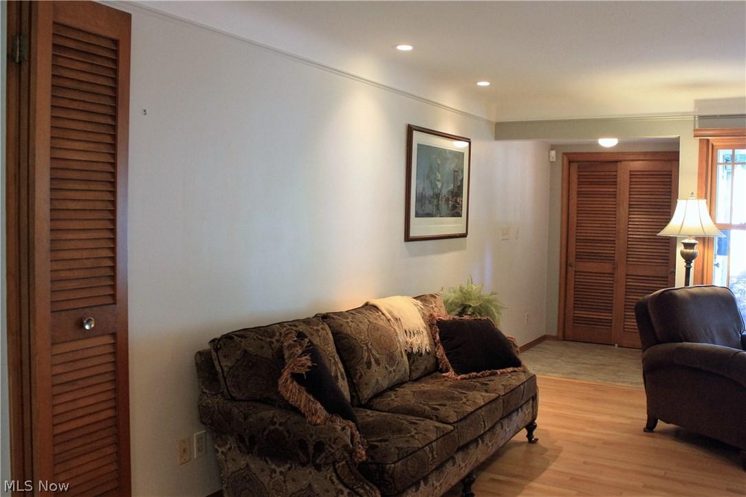 Curtis C Michell Inc Colahan D - Residential