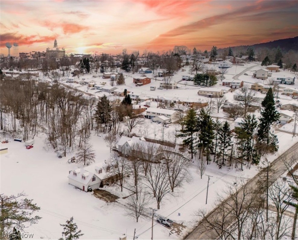 Bett Marr - Residential