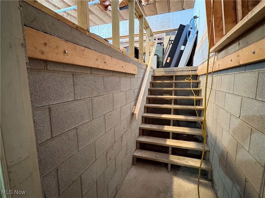 Bett Marr - Residential