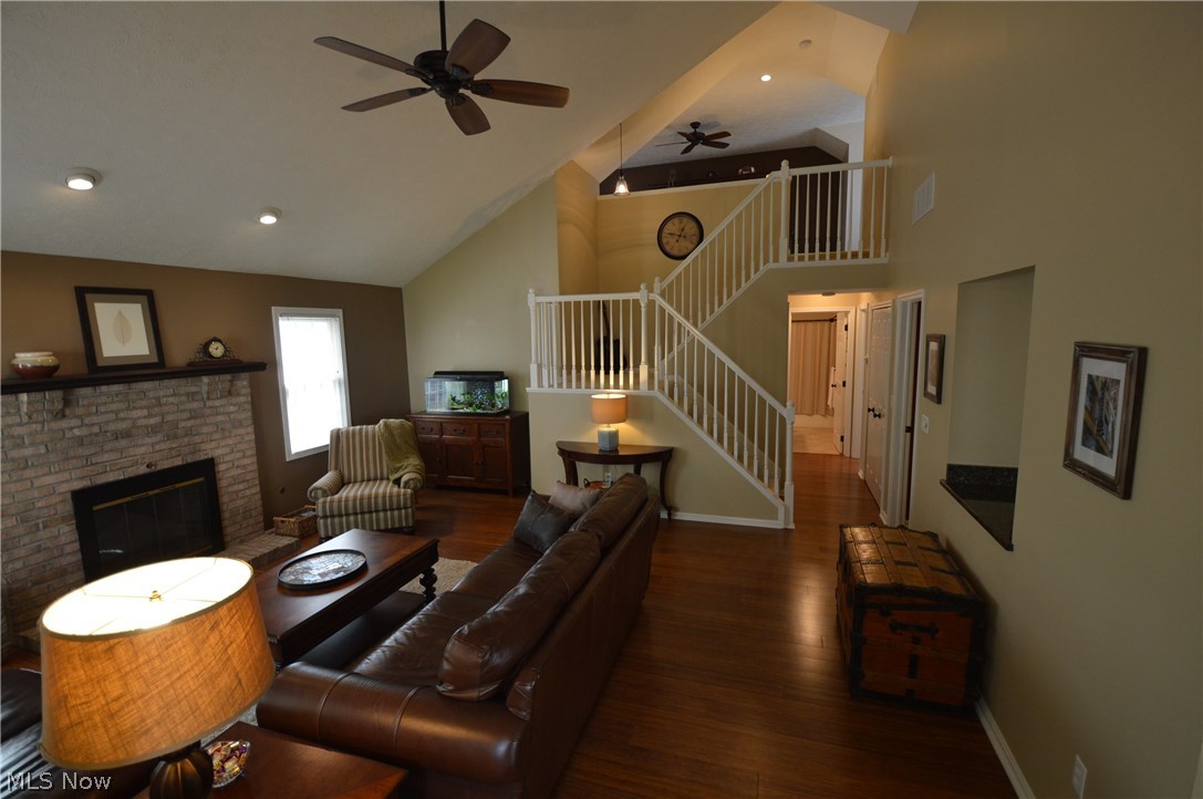 Macintosh Farms - Residential