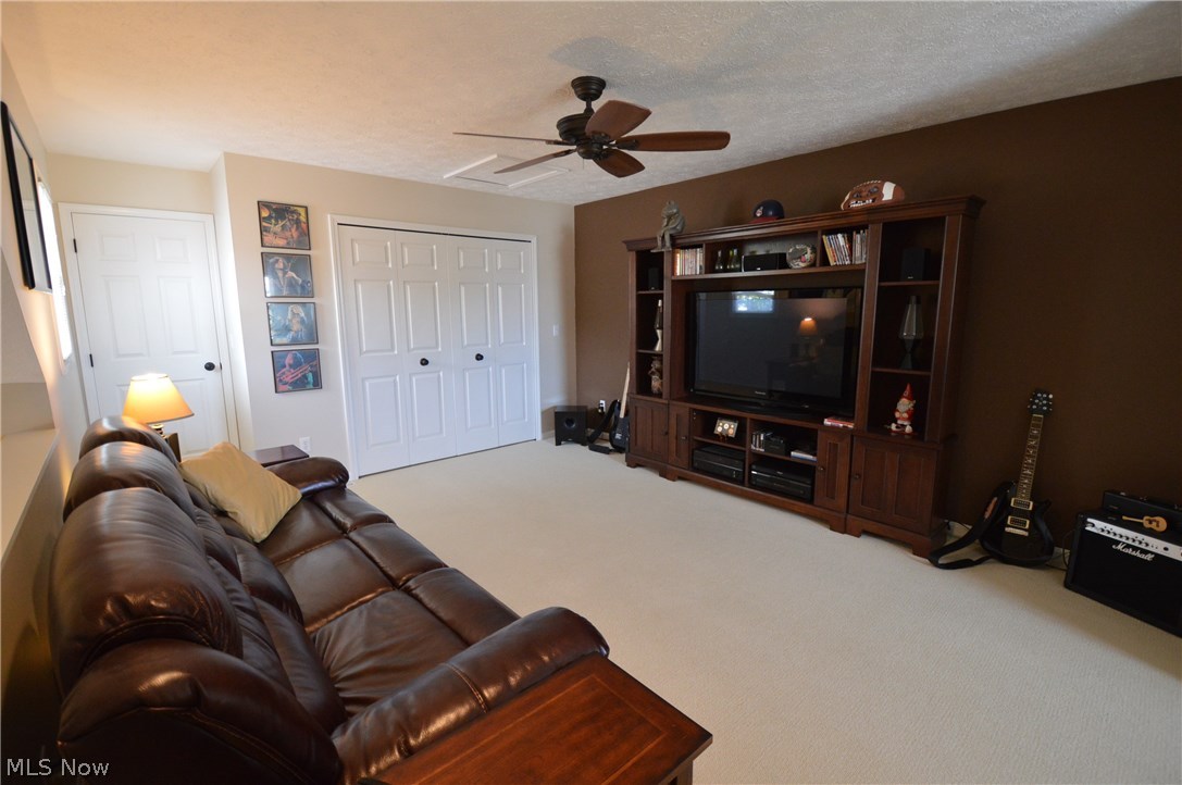 Macintosh Farms - Residential