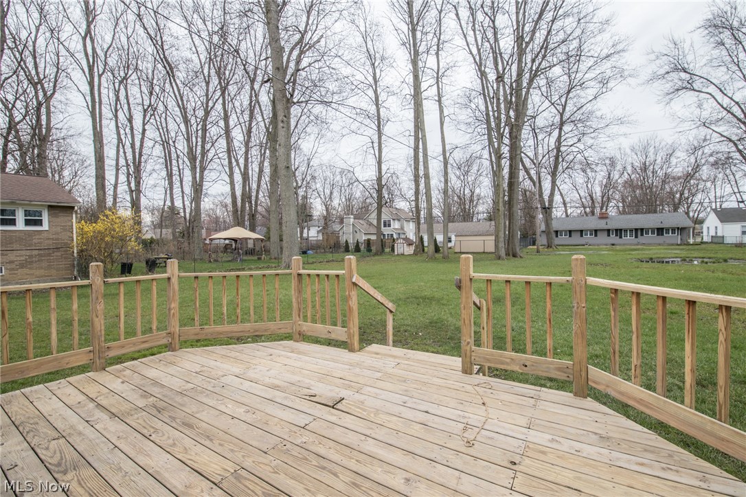 Lakeshore Blvd Estates 01 - Residential
