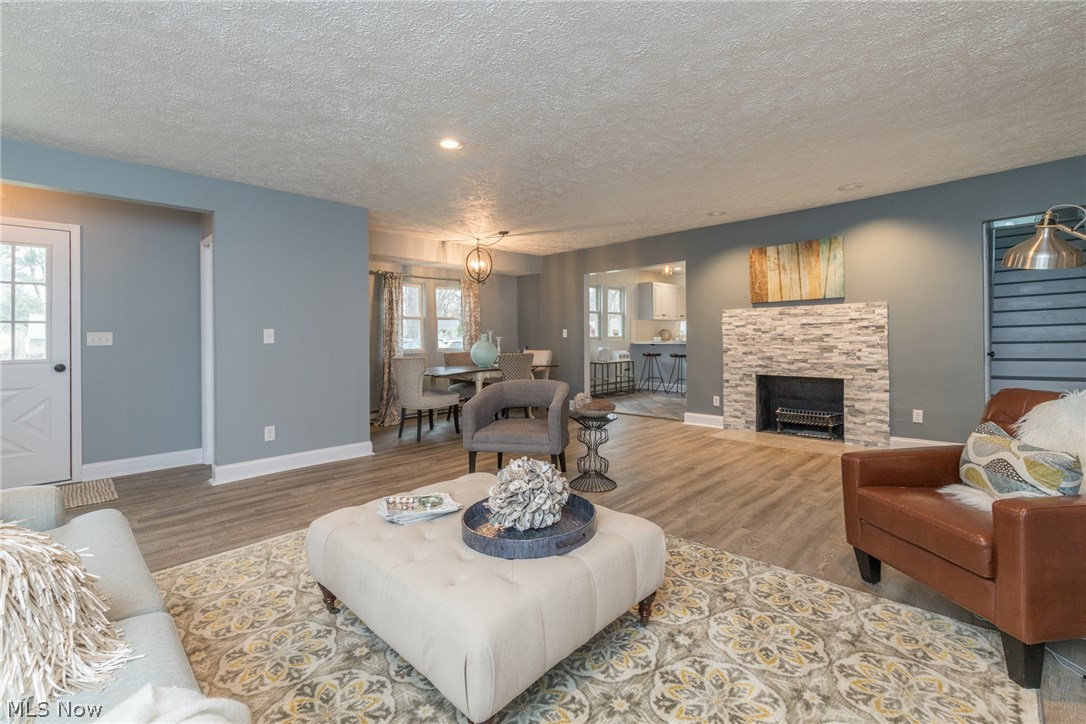Lakeshore Blvd Estates 01 - Residential