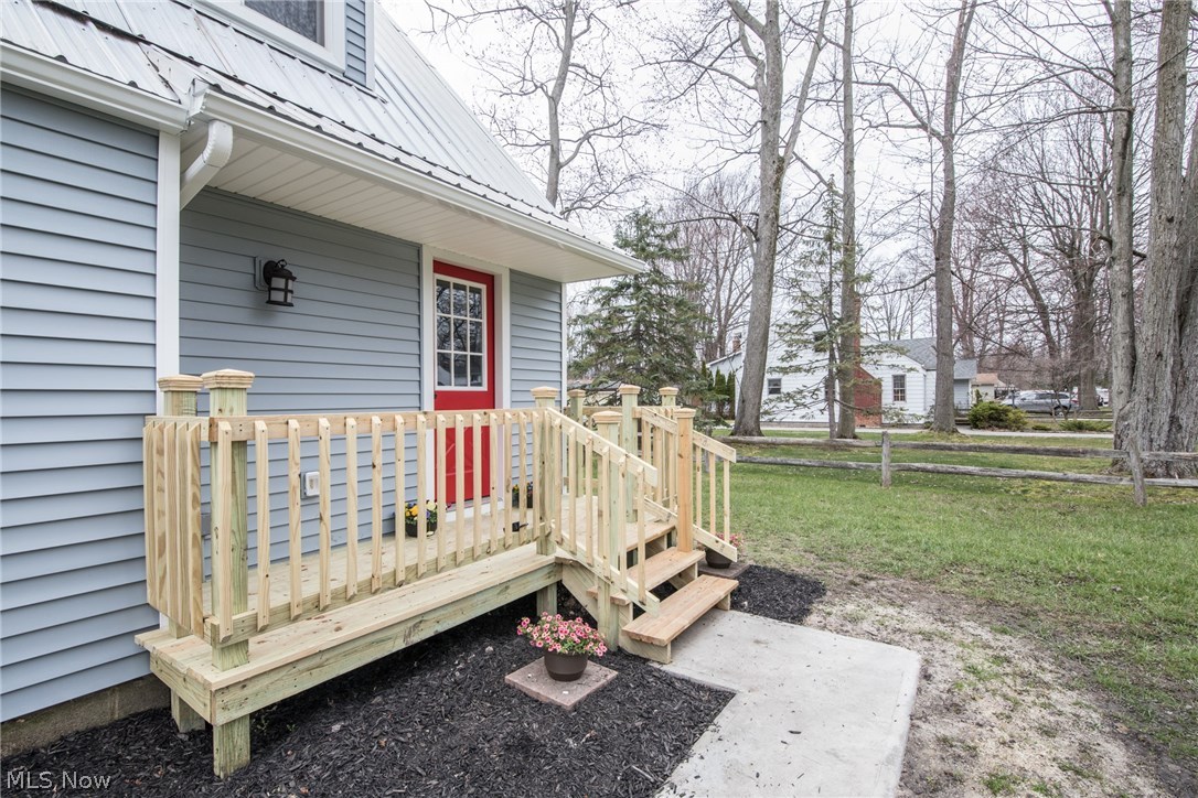 Lakeshore Blvd Estates 01 - Residential