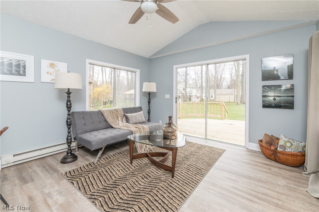 Lakeshore Blvd Estates 01 - Residential