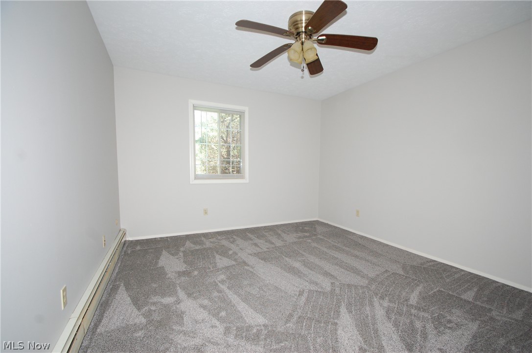 Carter Circle Condo - Residential