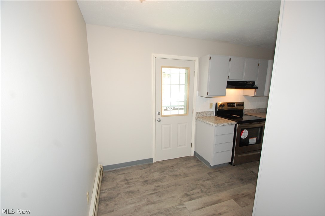 Carter Circle Condo - Residential