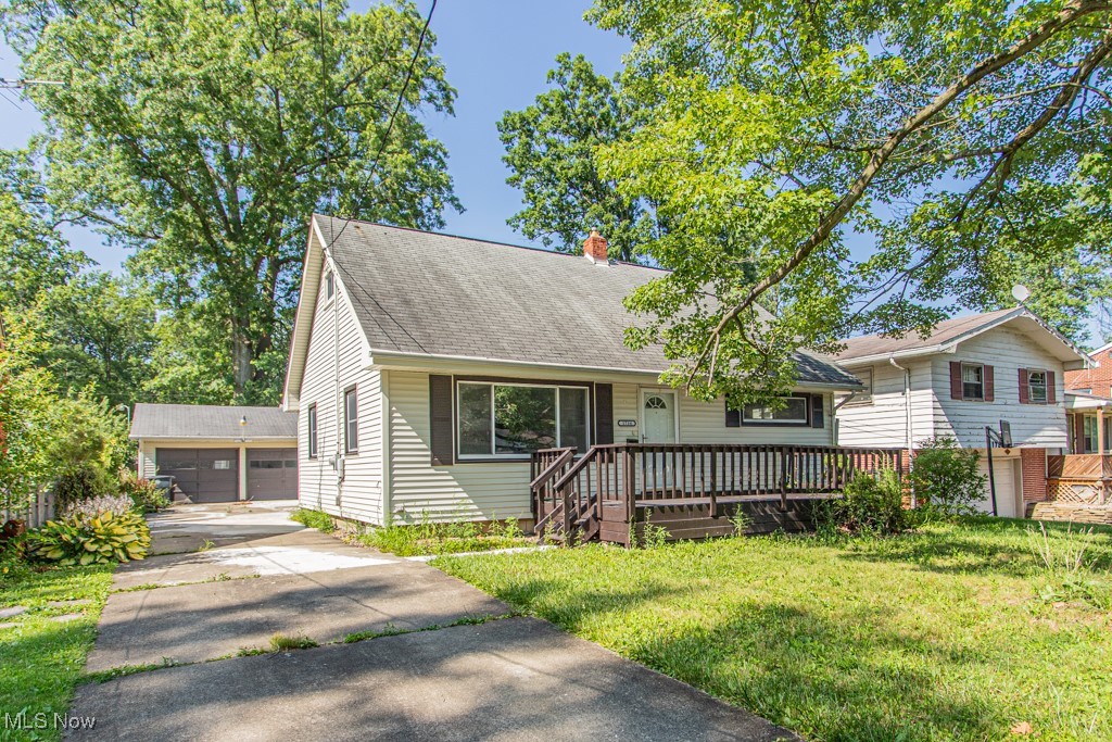 Charming 4-Bedroom Home with Modern Updates – 1736 Westwood Drive NW, Warren, OH 44485
Welcome to this beautifully updated 4-bedroom, 1.5-bath home located in a peaceful neighborhood. Two of the spacious bedrooms are conveniently located on the main floor, with two more upstairs, including a private half bath. The home boasts plenty of closet space and has undergone significant upgrades in 2025, including fresh paint and new flooring throughout. The newly updated kitchen is a standout feature, complete with brand new stainless steel appliances.
Step outside to enjoy the large deck on the front of the home—perfect for relaxing or entertaining. The property also includes a two-car detached garage for added convenience. Don’t miss this move-in ready home that combines modern touches with ample living space!