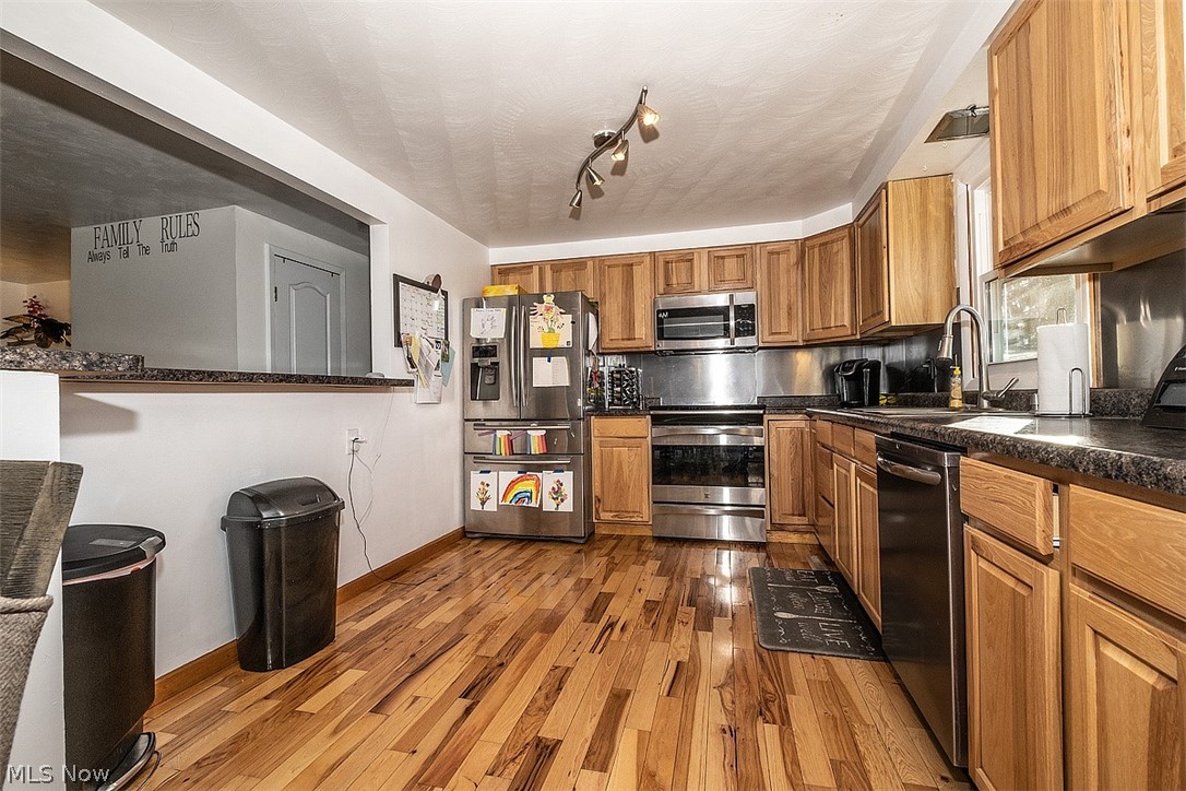 North Lawn Add 01 - Residential