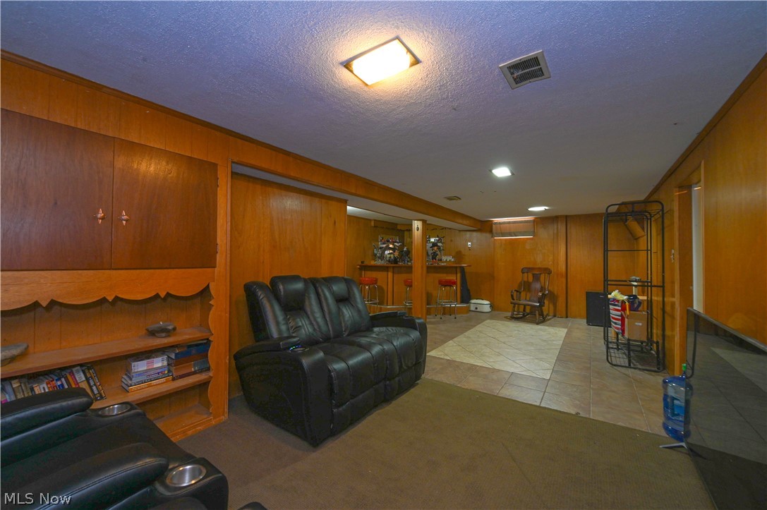 Ridgewood 05 - Residential