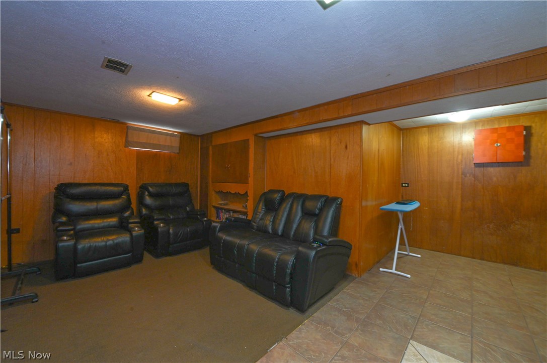 Ridgewood 05 - Residential