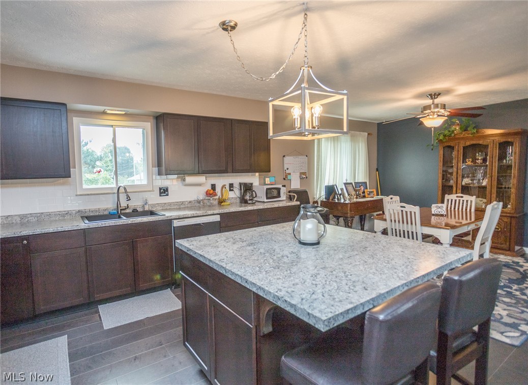 Hickory Hills - Residential