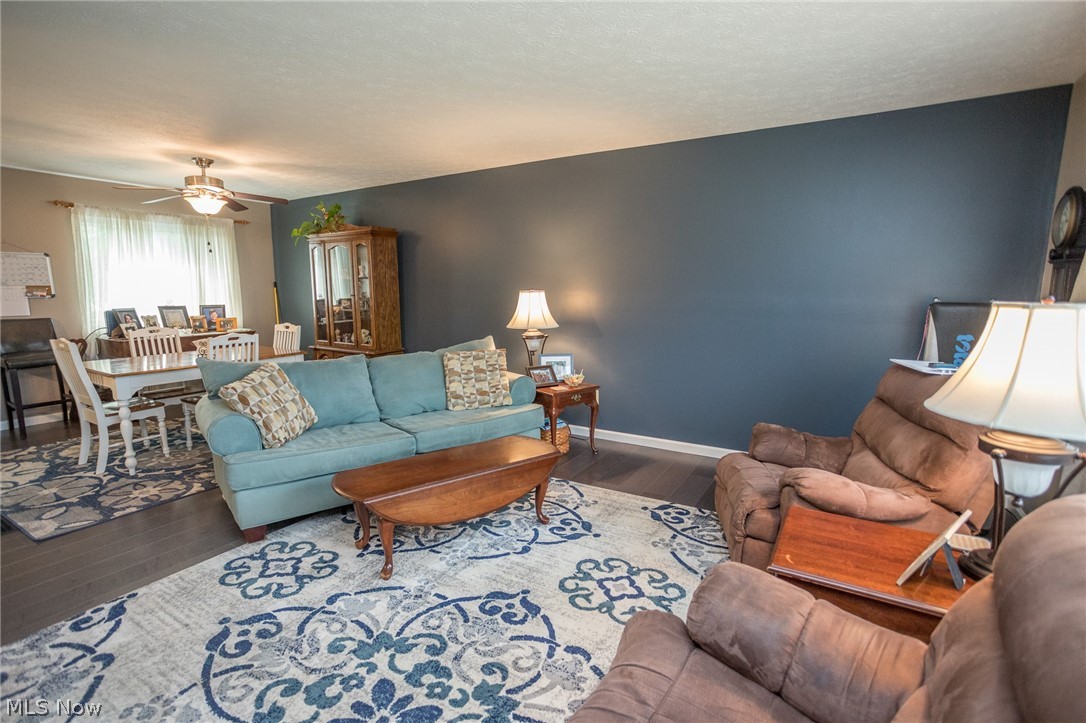 Hickory Hills - Residential