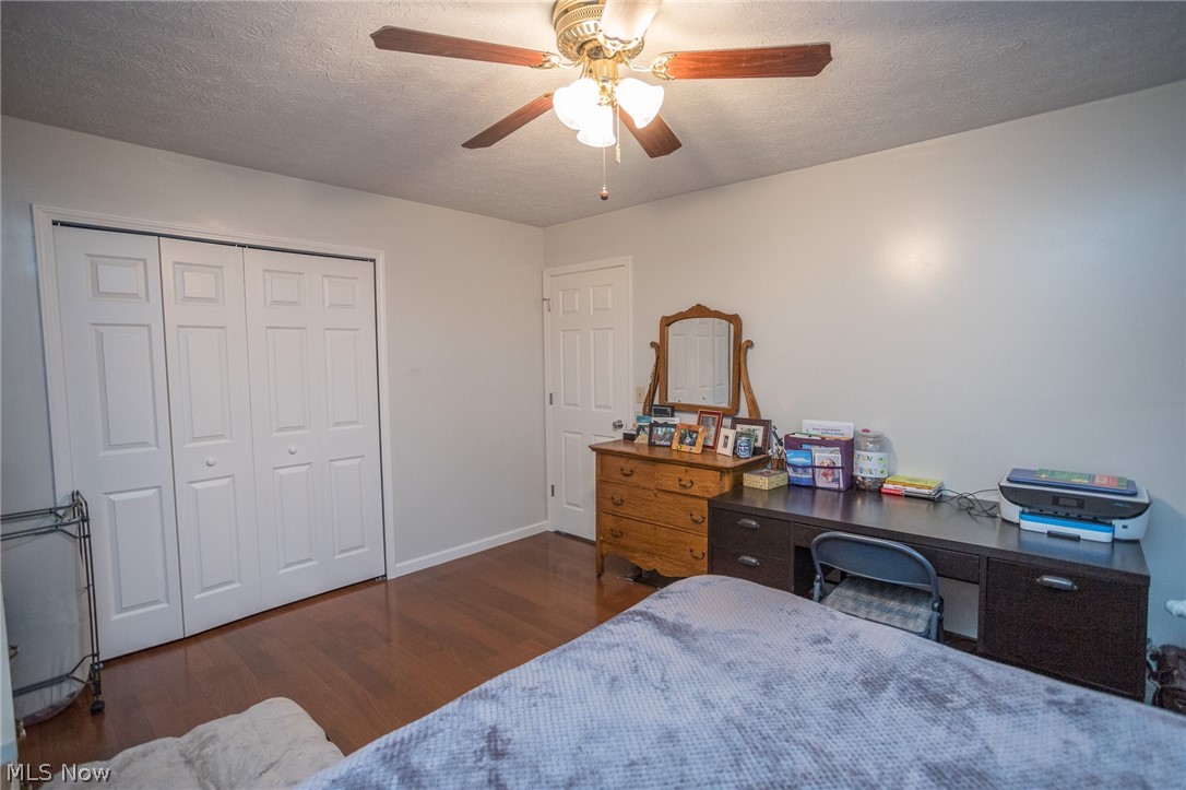 Hickory Hills - Residential