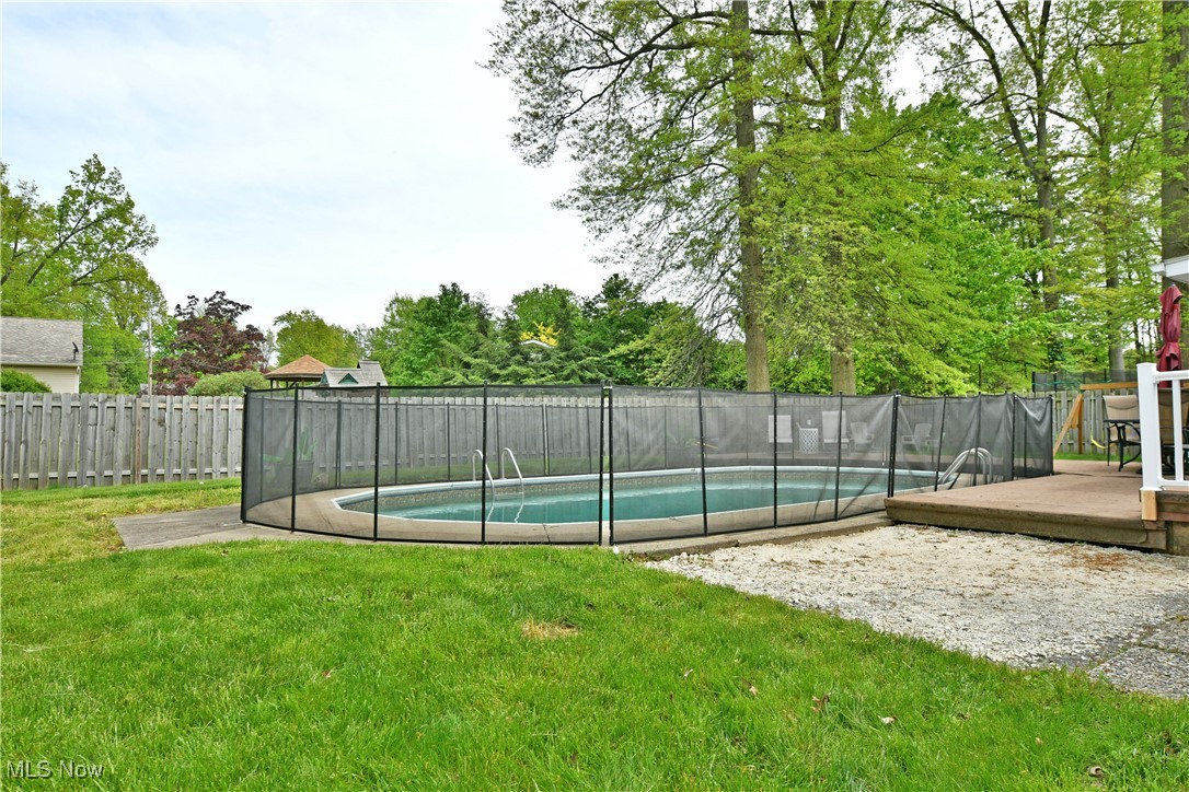 394 Stahl Avenue, Cortland, Ohio image 7