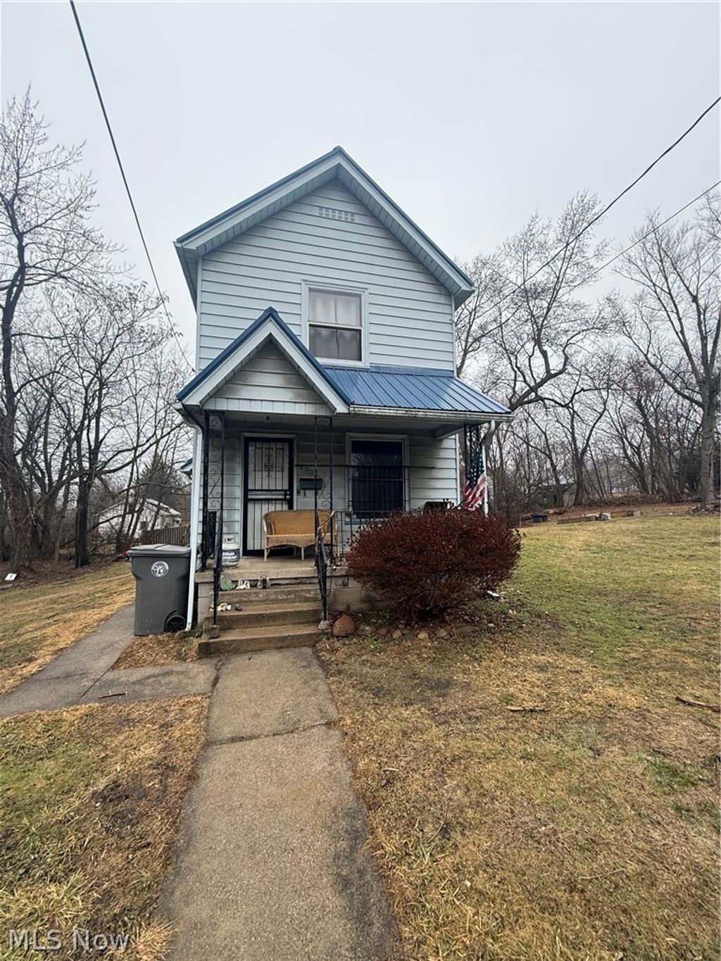 Photo of 222 seneca Street, Youngstown, OH 44510 (MLS # 5188333)