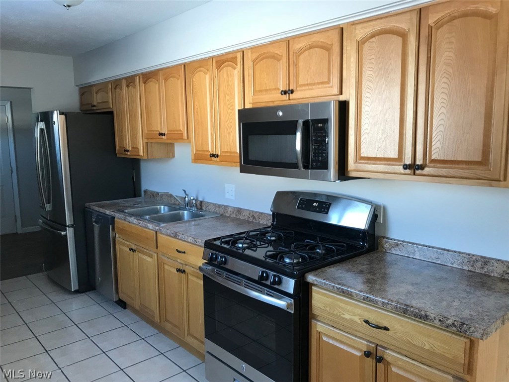 Eaton Homes - Residential