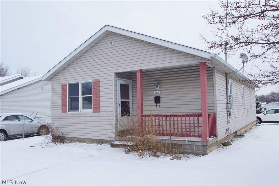 Investors! 1,056 sf Ranch home with 3 bedrooms. Home built in 2012. Home is located on a corner lot. Dishwasher. Entire yard is fenced in. Back yard shed.