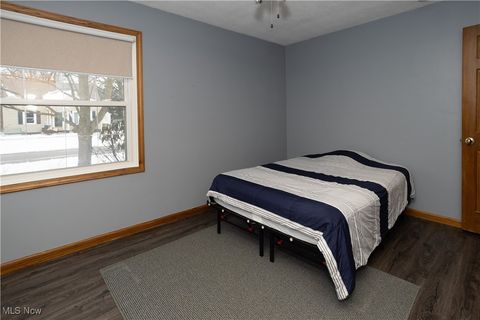 Tiny photo for 254 Tyler Avenue, Cuyahoga Falls, OH 44221 (MLS # 5178589)