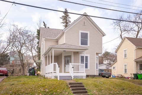 Tiny photo for 144 19th Street NW, Barberton, OH 44203 (MLS # 5179818)