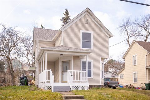 Tiny photo for 144 19th Street NW, Barberton, OH 44203 (MLS # 5179818)